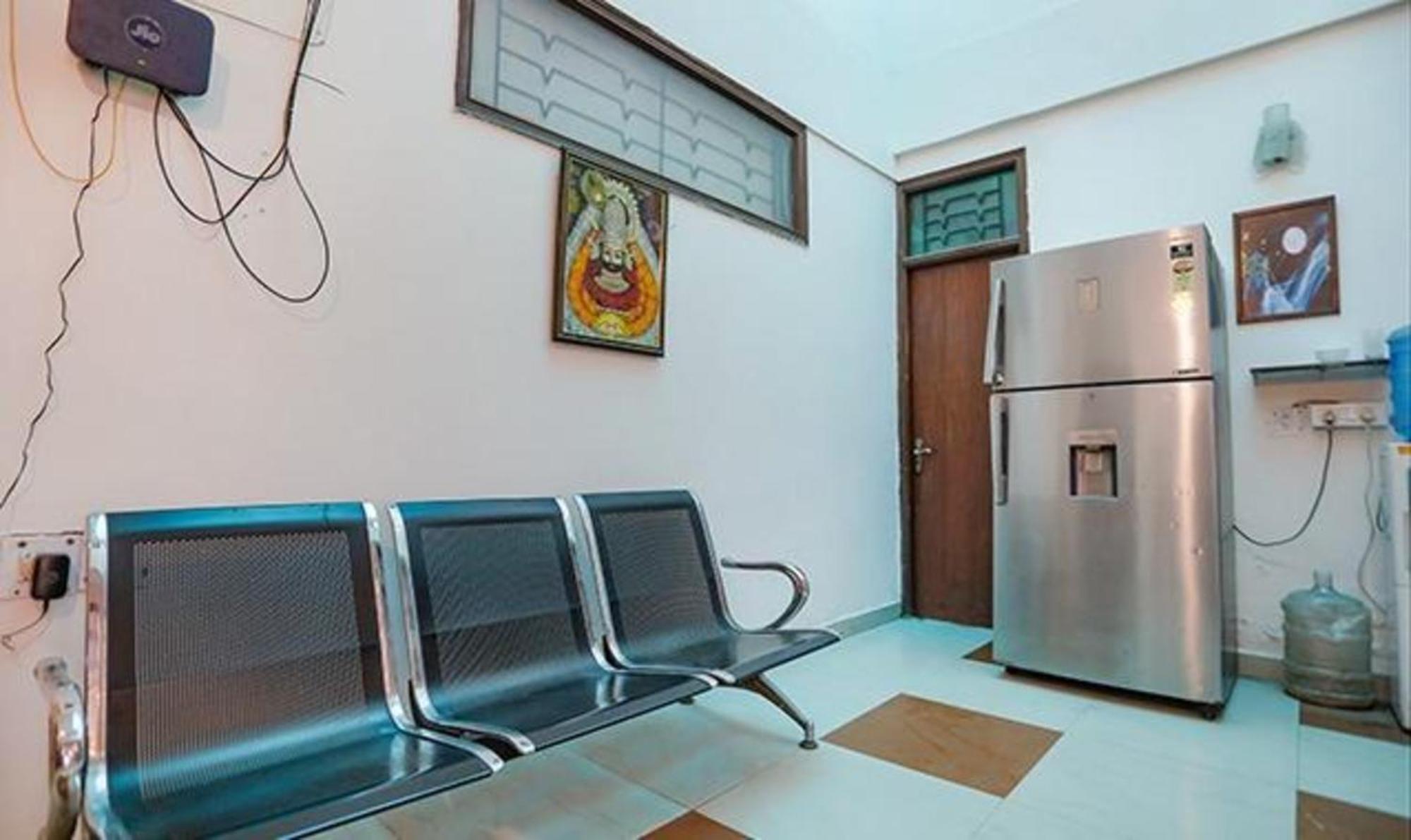 Hotel Fabexpress Ap International Noida Zewnętrze zdjęcie
